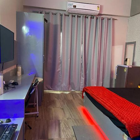 Kinky Dark Rooms Greater Noida Exterior photo