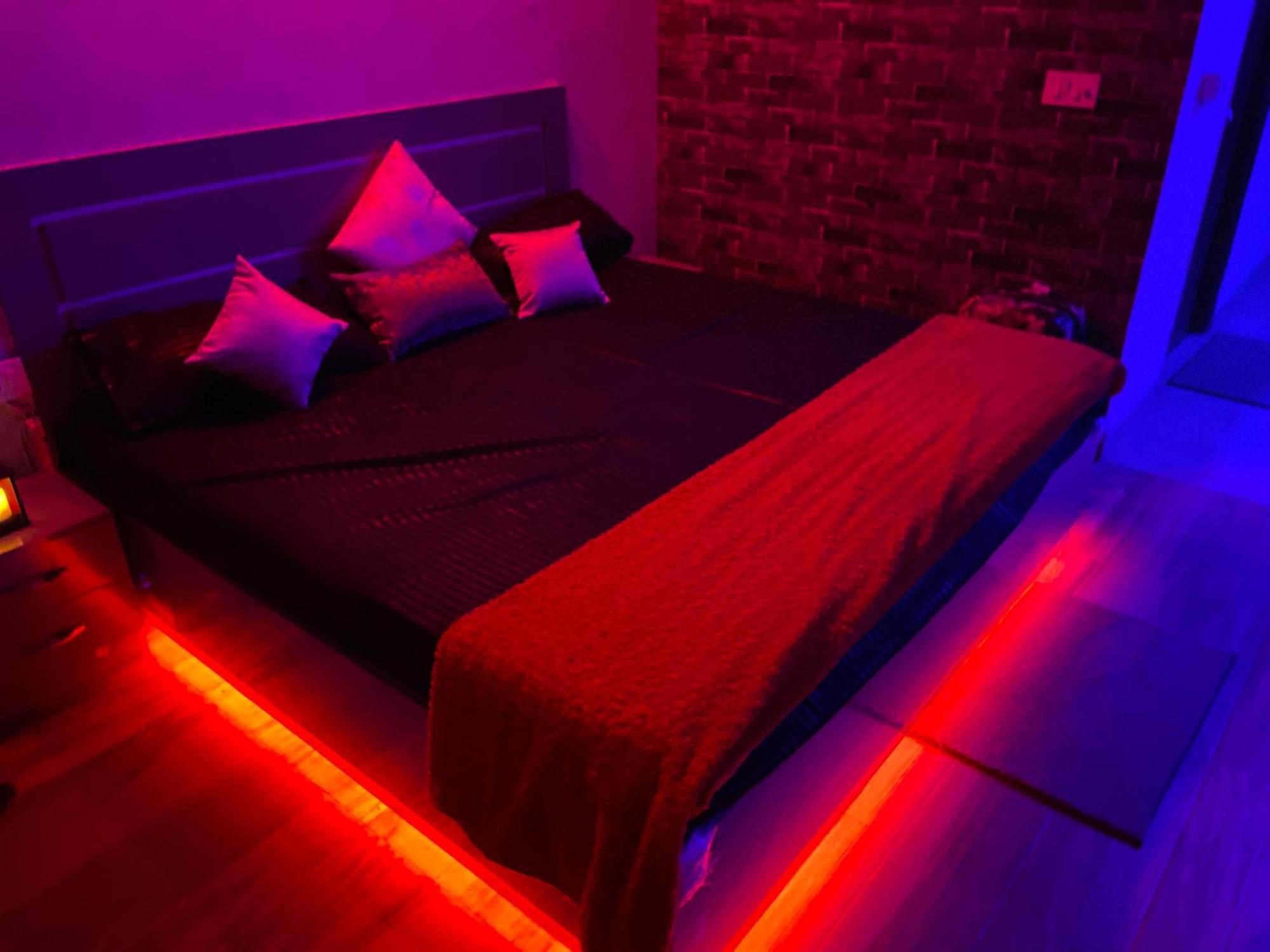 Kinky Dark Rooms Greater Noida Exterior photo